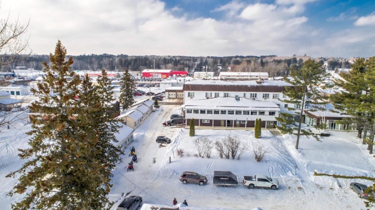 Caswell Resort Sundridge المظهر الخارجي الصورة